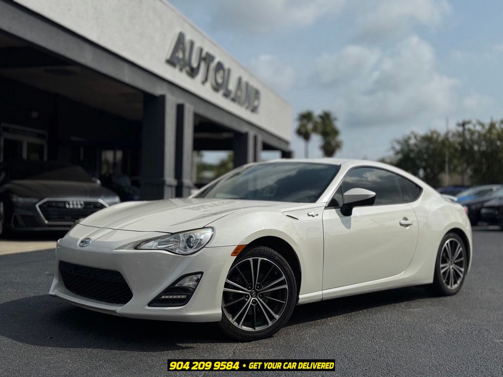 Halo 2015 Scion FR-S Coupe Rear-Wheel Drive 6-Speed Manual
