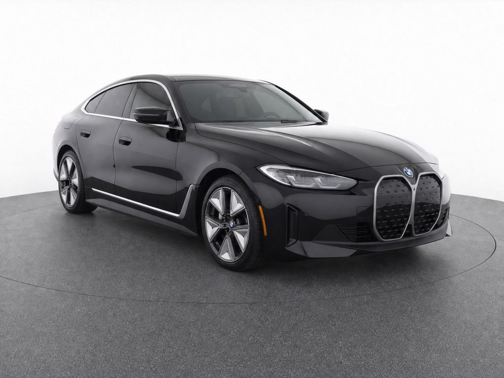 Thumbnail: 2023 BMW i4 - 28