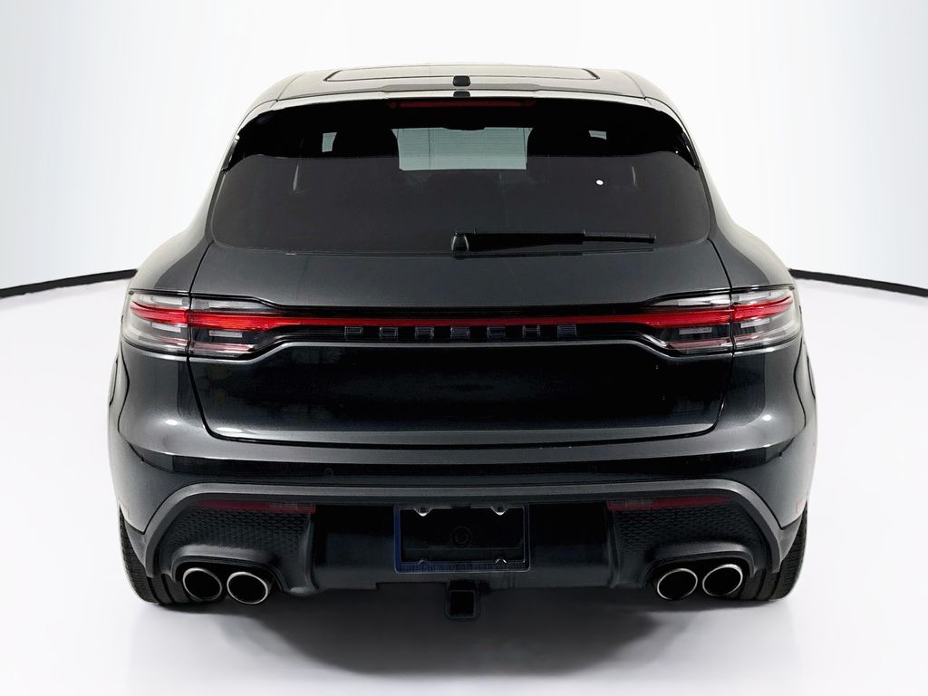 Thumbnail: 2023 Porsche Macan - 6