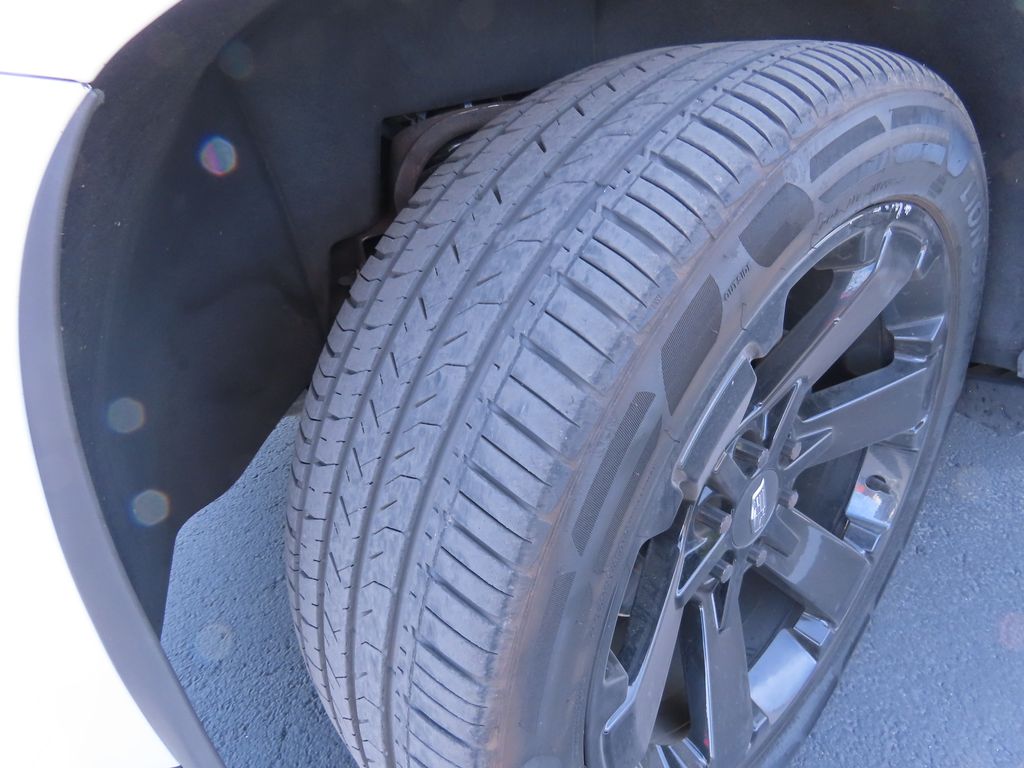 Thumbnail: 2016 Cadillac Escalade - 14