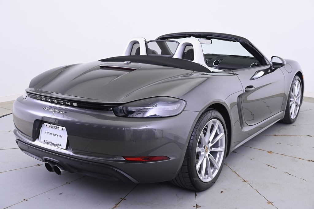 Thumbnail: 2021 Porsche 718 Boxster - 7