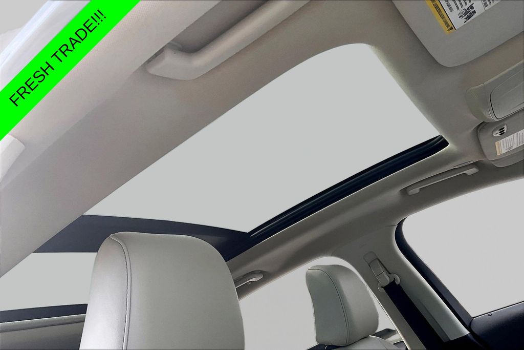 Used 2021 Ford Edge SUV