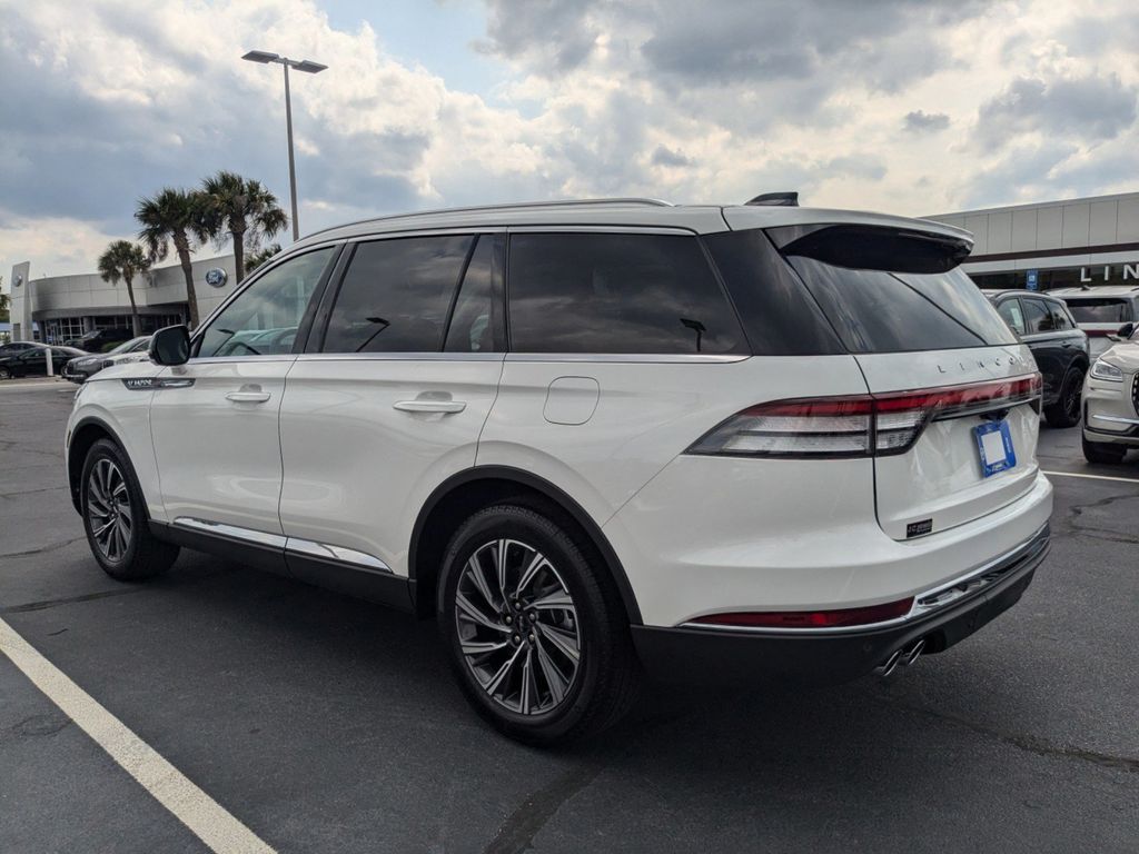 2025 Lincoln Aviator Premiere