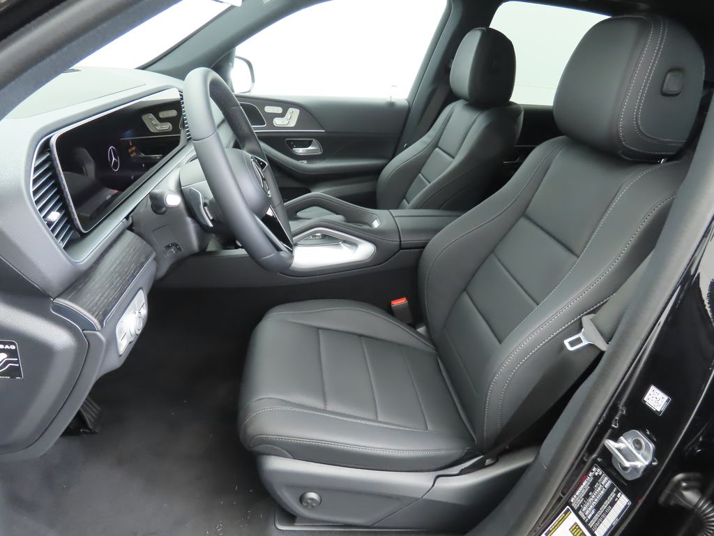 Thumbnail: 2026 Mercedes-Benz GLE - 19