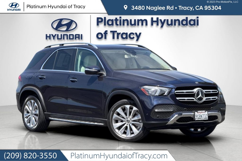 Brilliant Blue Metallic 2020 Mercedes-Benz GLE 350 4MATIC SUV / Crossover All-Wheel Drive 9-Speed Automatic