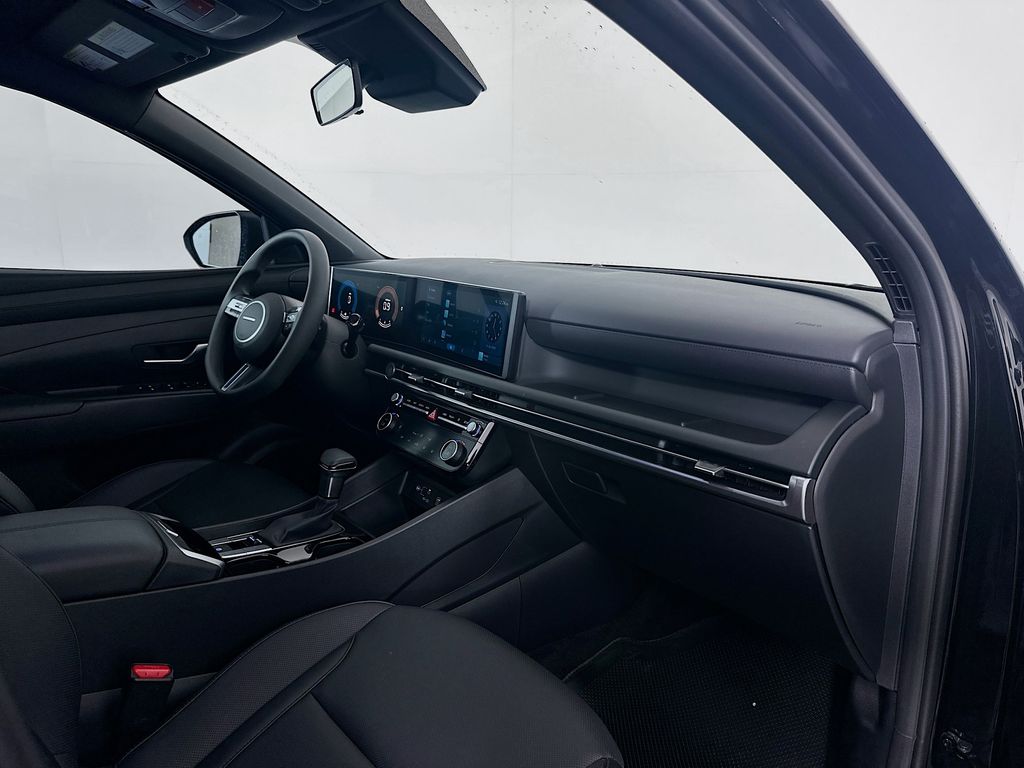 Thumbnail: 2025 Hyundai Santa Cruz - 29