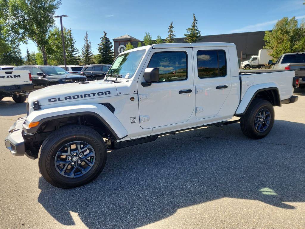 2026 Jeep Gladiator 85th Anniversary Edition