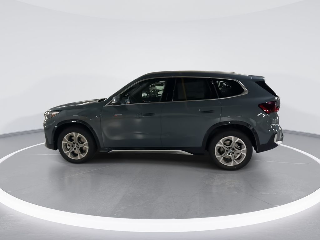 Thumbnail: 2026 BMW X1 - 5