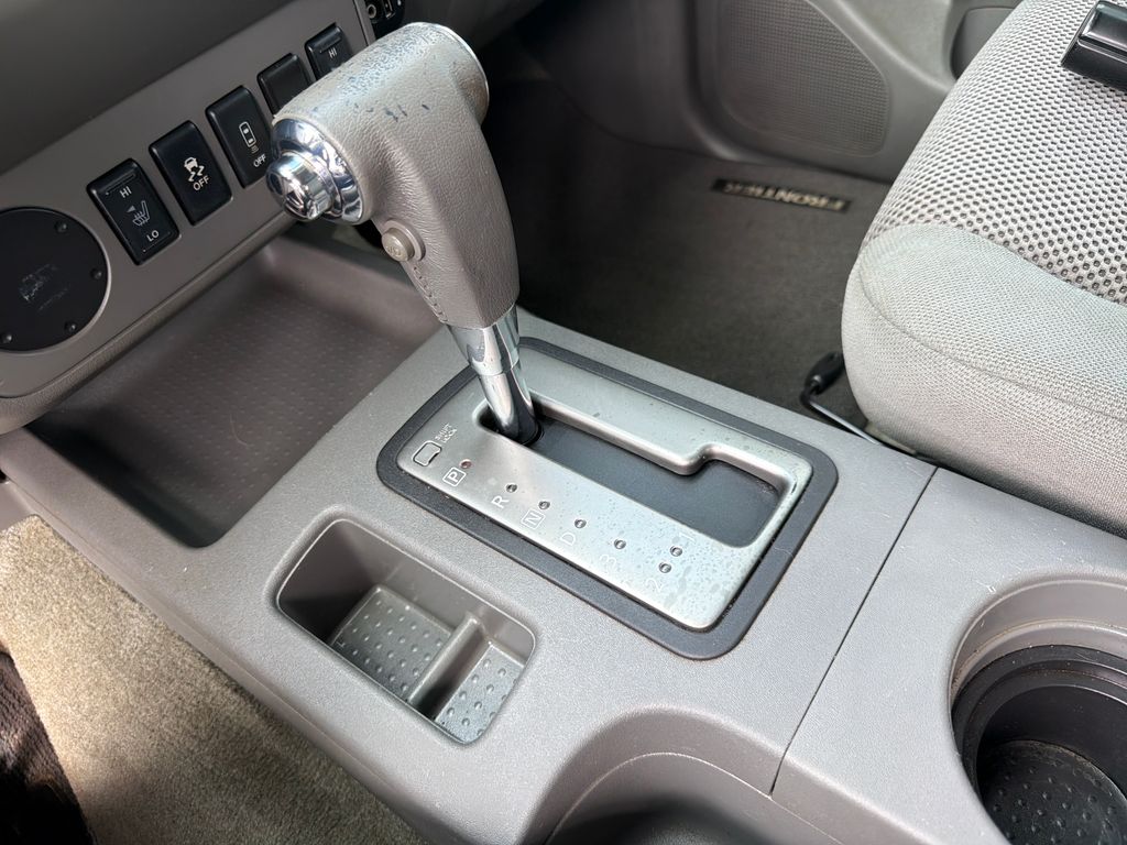 Used 2017 Nissan Frontier SV 4D Crew Cab