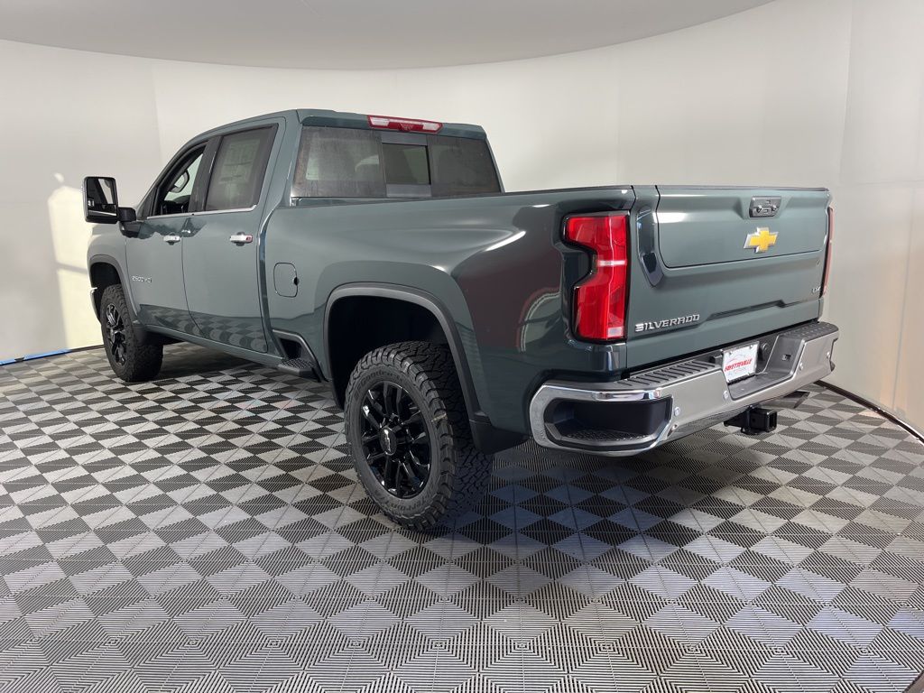 2025 Chevrolet Silverado 2500 LTZ 16