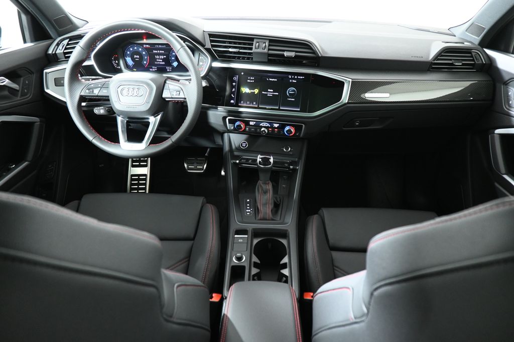 Thumbnail: 2025 Audi Q3 - 4