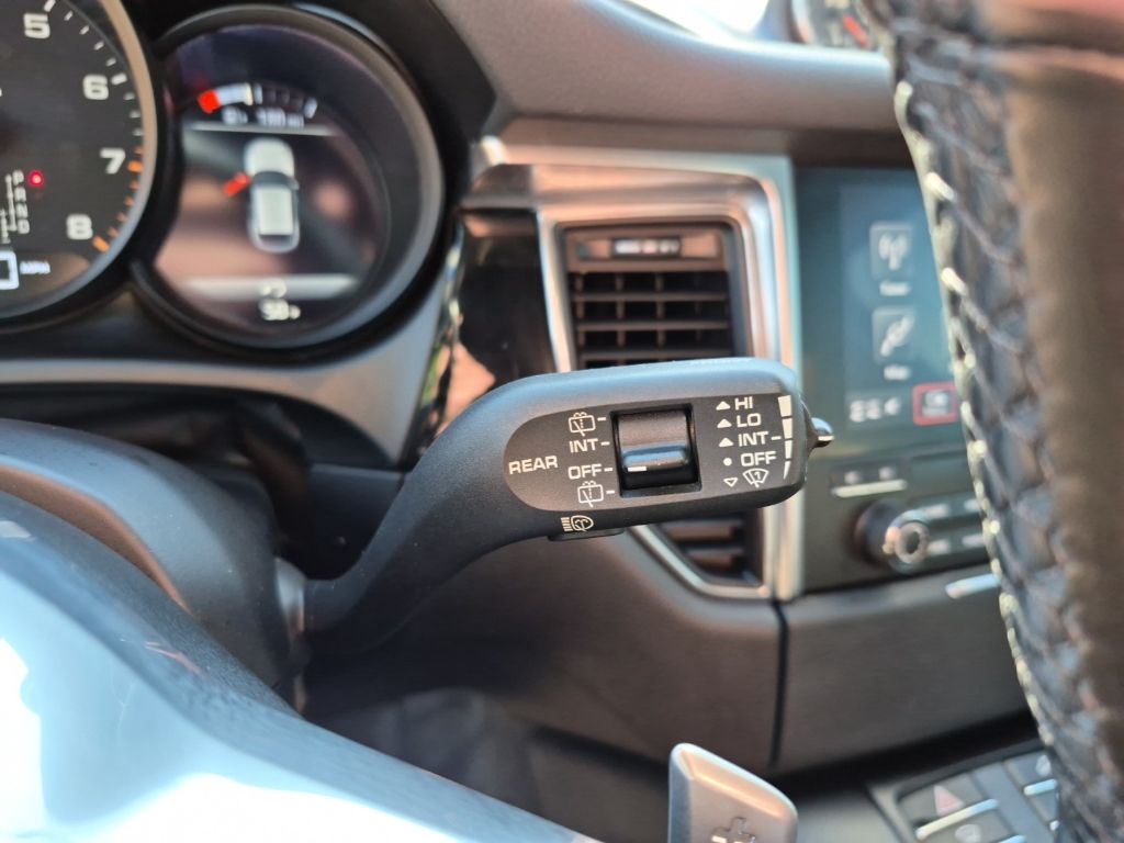 Used Car 2018 Porsche Macan  For Sale Under $25,000 In Austin, Texas