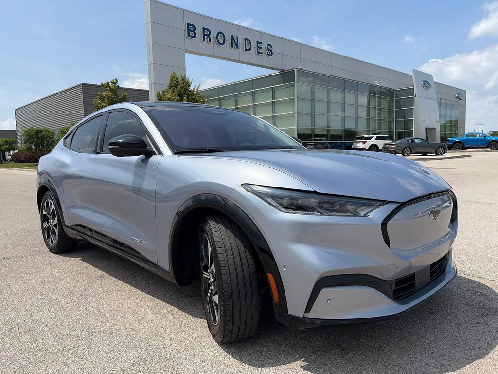 2022 Ford Mustang Mach-E Premium RWD