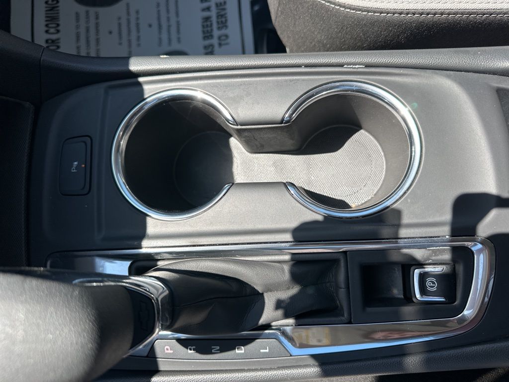2024 Sterling Gray Metallic Chevrolet Equinox LT FWD SUV