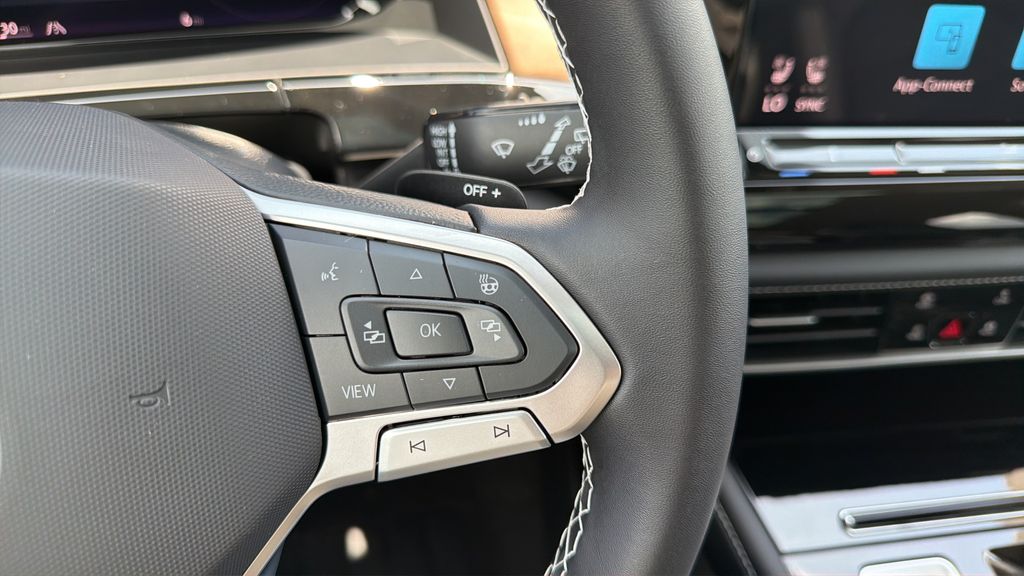 New 2026 Black Volkswagen 2.0T SE w/Technology image 23
