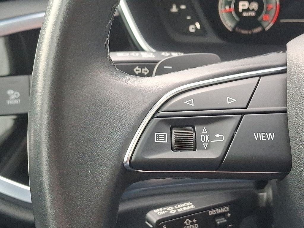 Thumbnail: 2022 Audi Q3 - 22