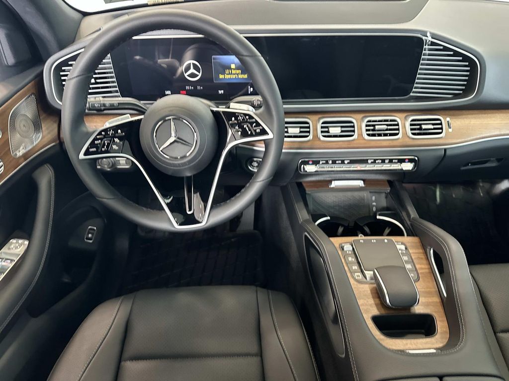 Thumbnail: 2026 Mercedes-Benz GLE - 22