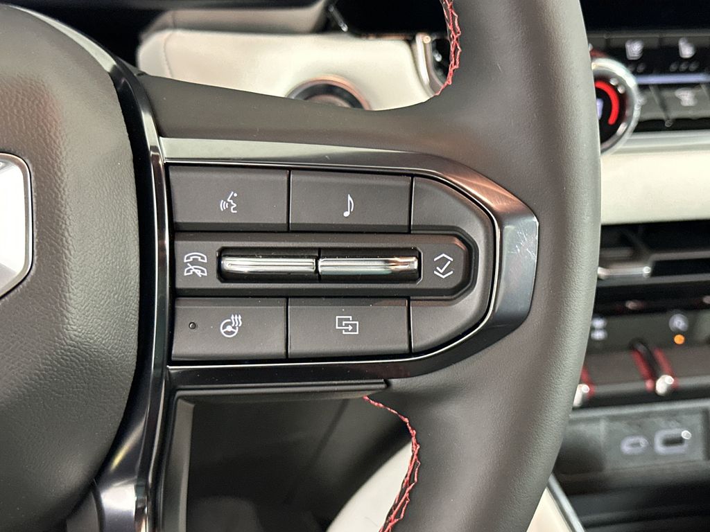 new 2025 GMC Canyon car, priced at $50,465