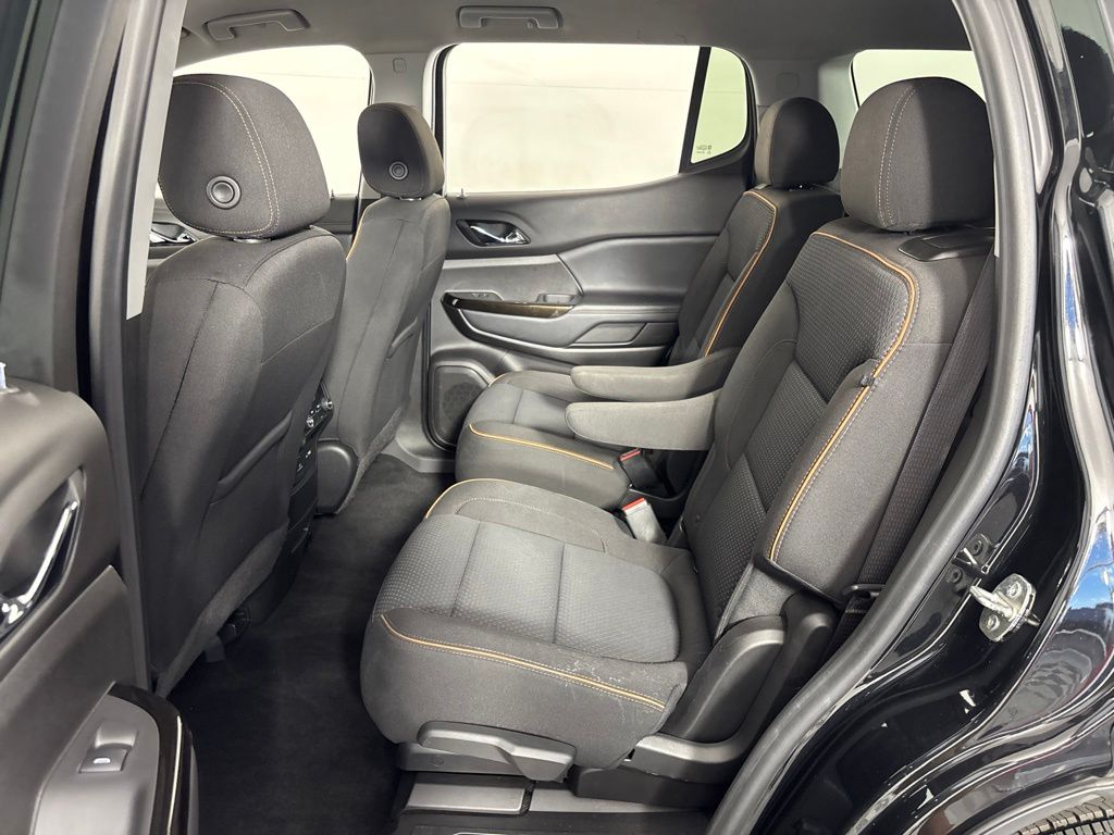 Thumbnail: 2022 GMC Acadia - 24