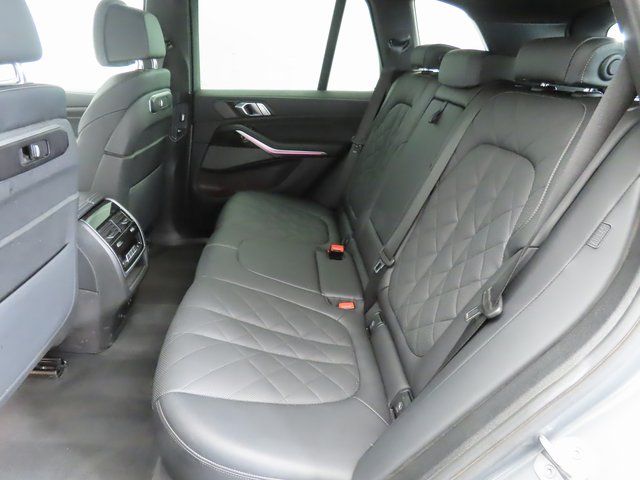 Thumbnail: 2025 BMW X5 - 21