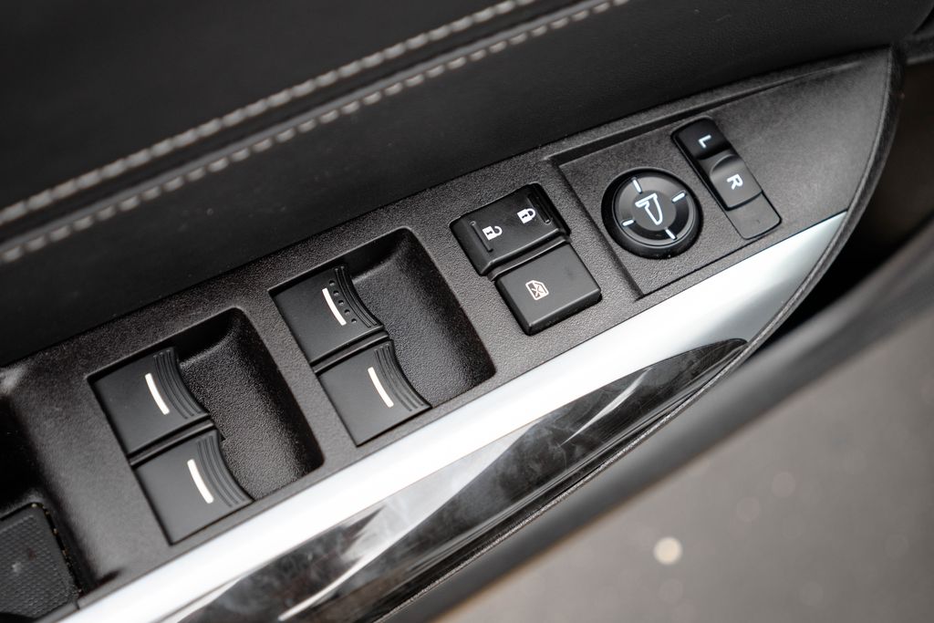 Used 2018 Acura TLX Sedan
