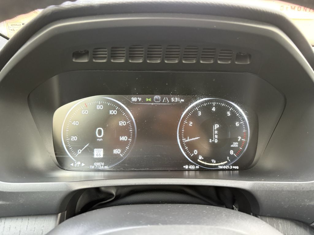 2020 Volvo XC90 T5 Momentum White at Ultimate Motorsports
