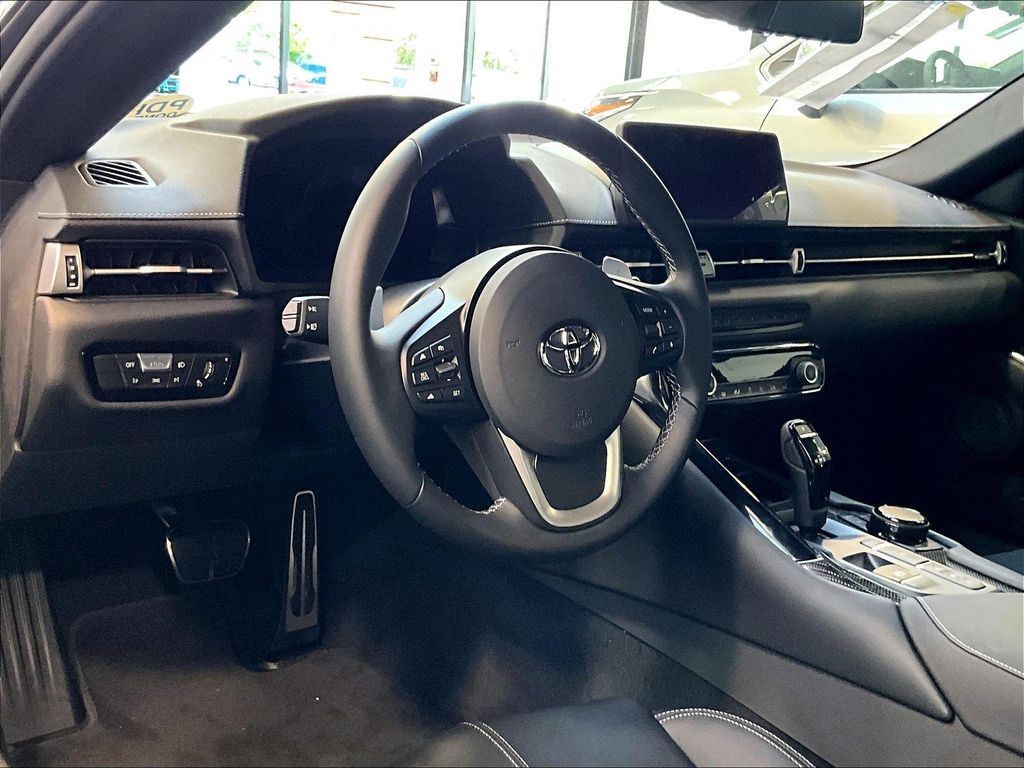 2026 Toyota GR Supra — photo 9