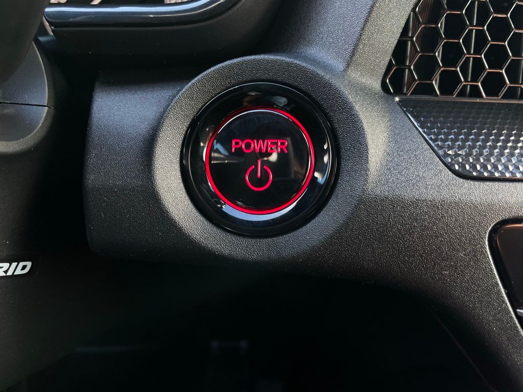 2025 Honda CR-V Sport 22