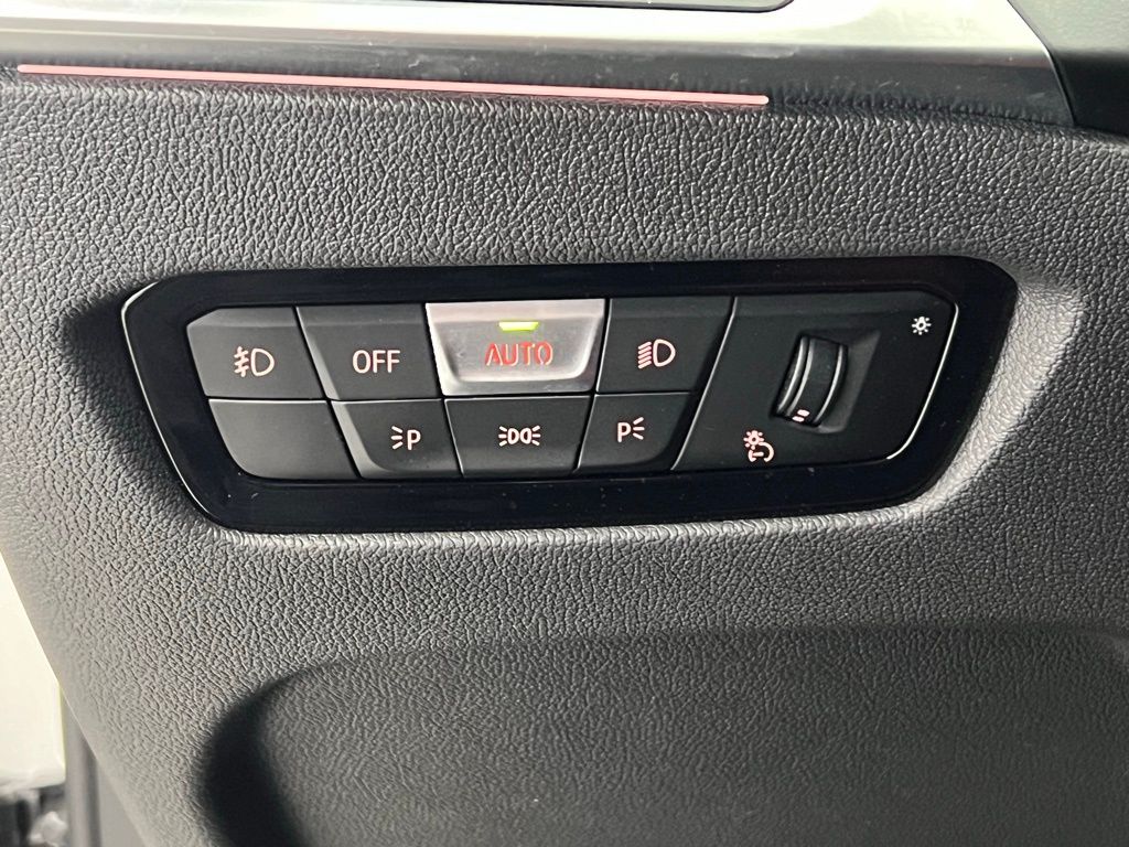 Thumbnail: 2024 BMW 4 Series - 25