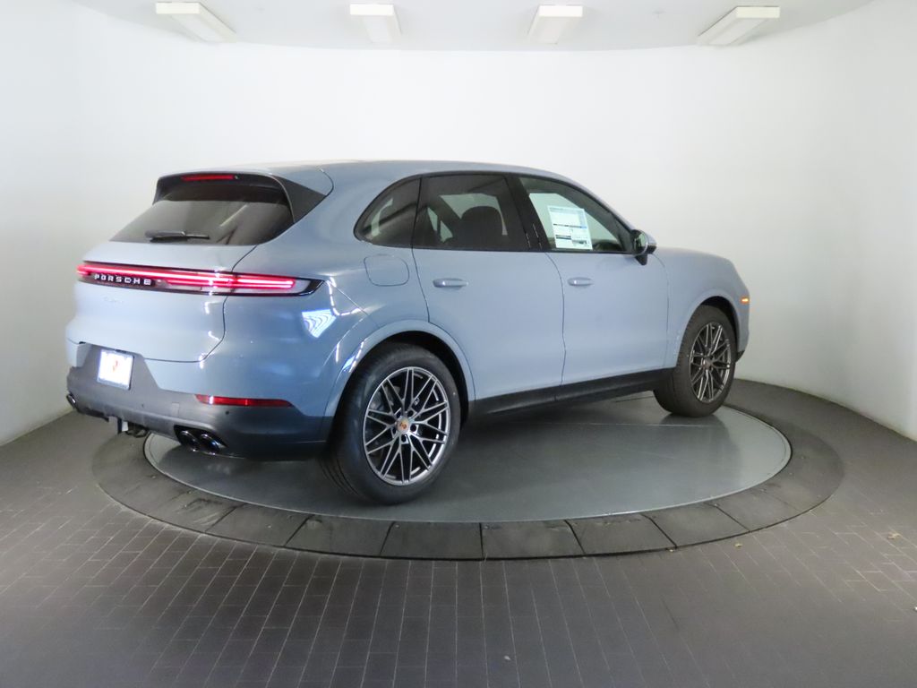 Thumbnail: 2026 Porsche Cayenne - 7