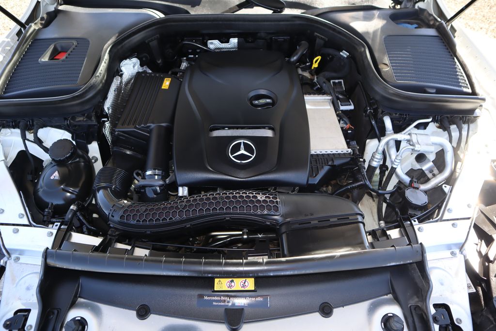 2019 Mercedes-Benz GLC 300 26