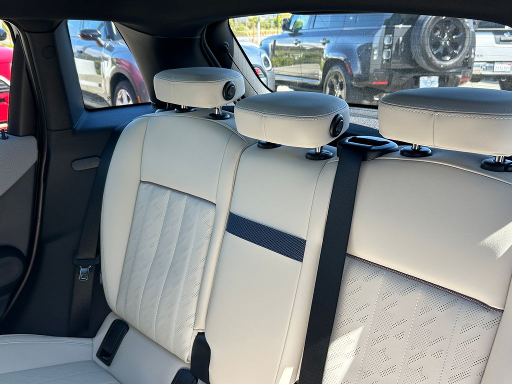 Thumbnail: 2026 MINI Cooper - 31