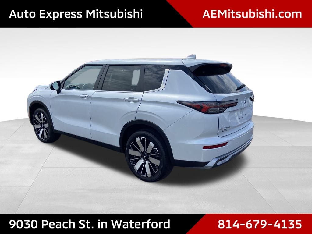 2026 Mitsubishi Outlander SE - 4