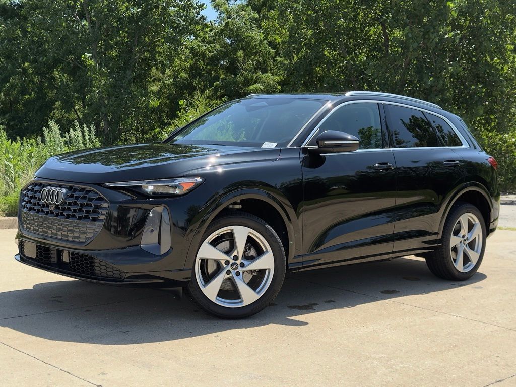 Mythos Black Metallic 2025 Audi Q5 SUV / Crossover All-Wheel Drive 7-Speed Automatic