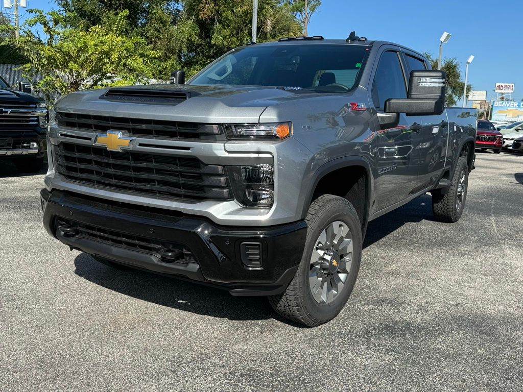 2025 Chevrolet Silverado 2500HD Custom 4