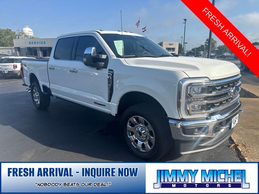 White Metallic 2024 Ford F-350 Super Duty Pickup Truck Four-Wheel Drive Automatic