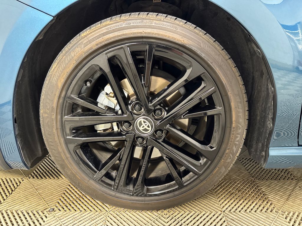 Certified Used 2025  Toyota SE image 13