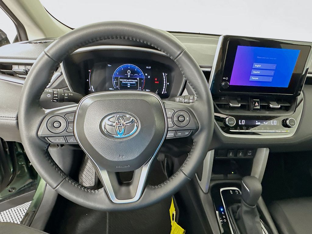 Thumbnail: 2025 Toyota Corolla Cross - 11