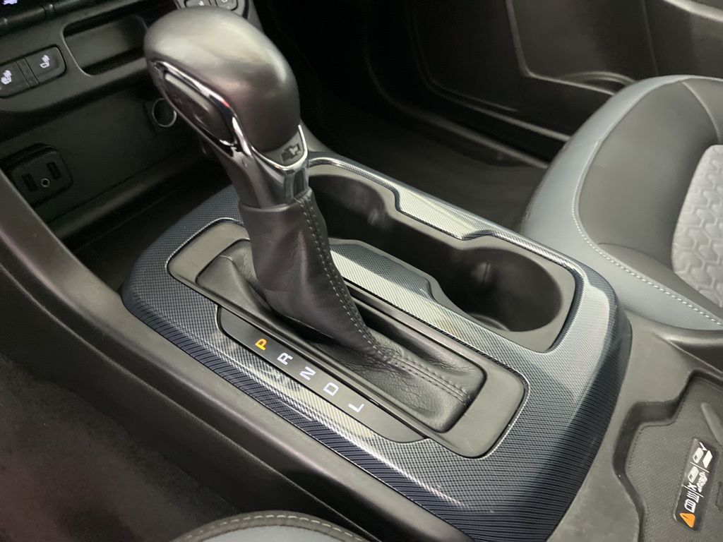 Thumbnail: 2022 Chevrolet Colorado - 32