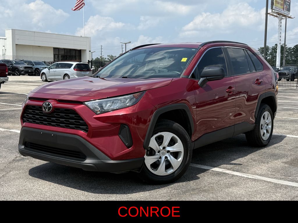 2021 Toyota RAV4 LE - 0