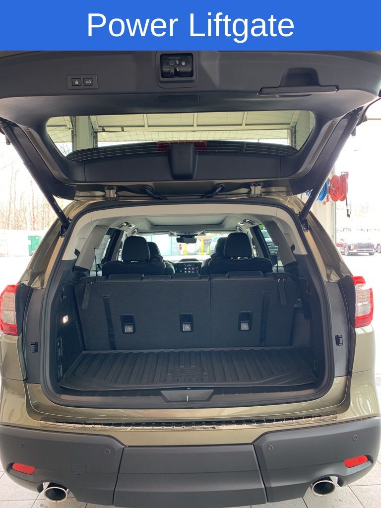 New 2026 Green Subaru Onyx Edition Touring image 9