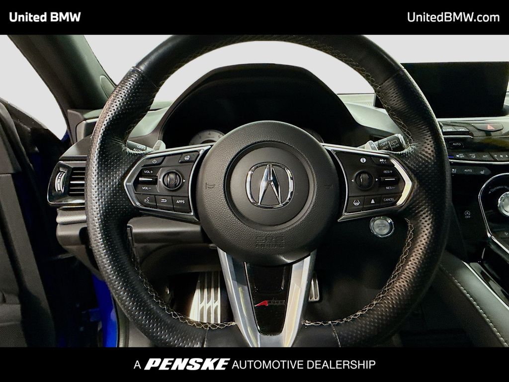 Thumbnail: 2022 Acura RDX - 6