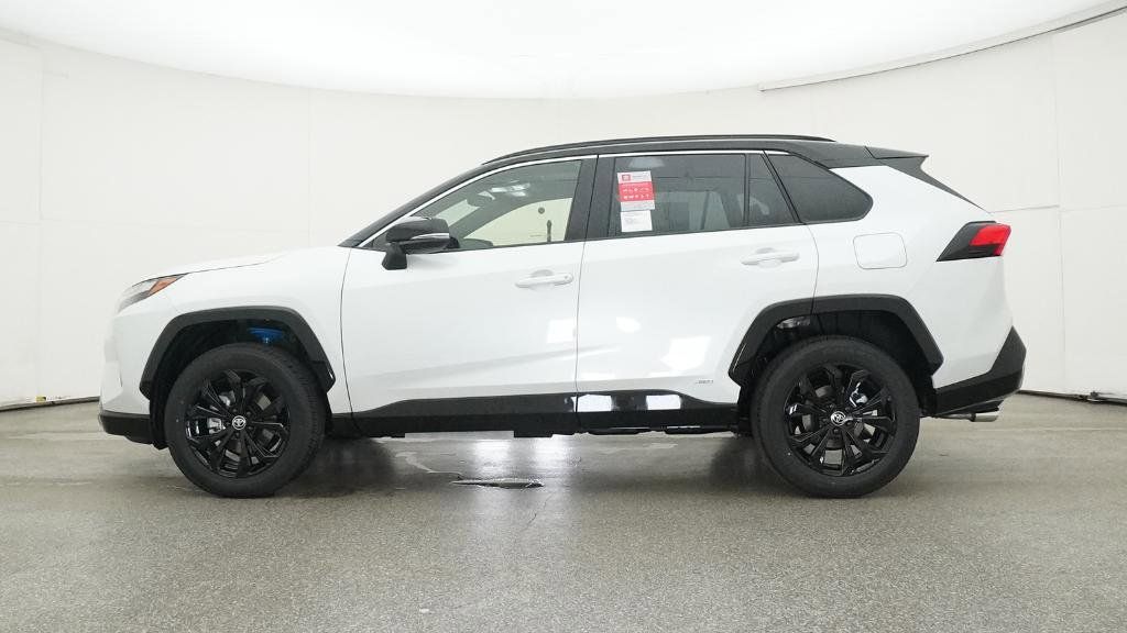 Thumbnail: 2025 Toyota RAV4 - 27