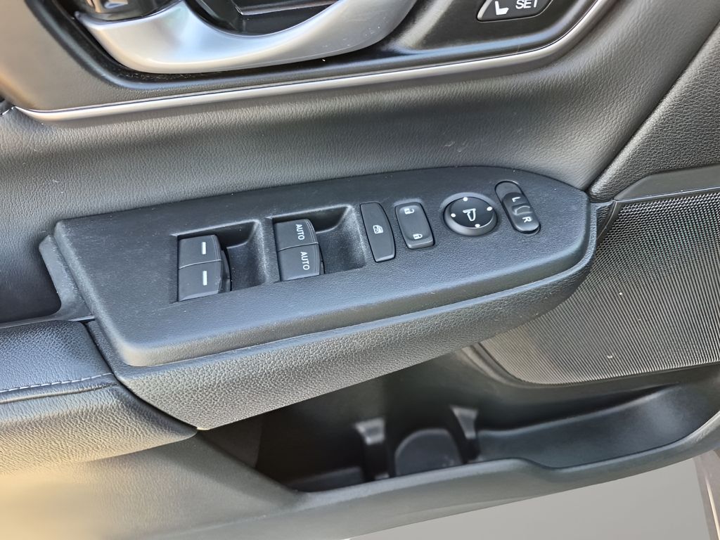 Used Car 2021 Honda Cr-v  Ex-l For Sale Under $20,000 In Austin, Texas