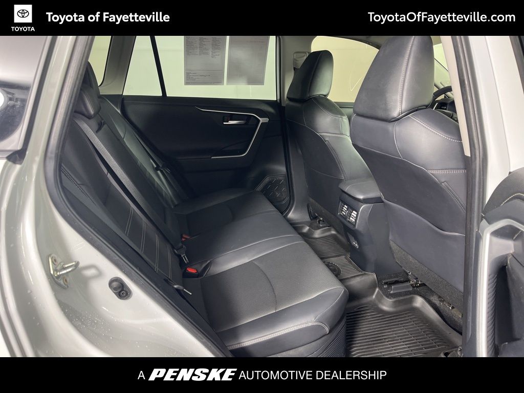 Thumbnail: 2024 Toyota RAV4 - 9