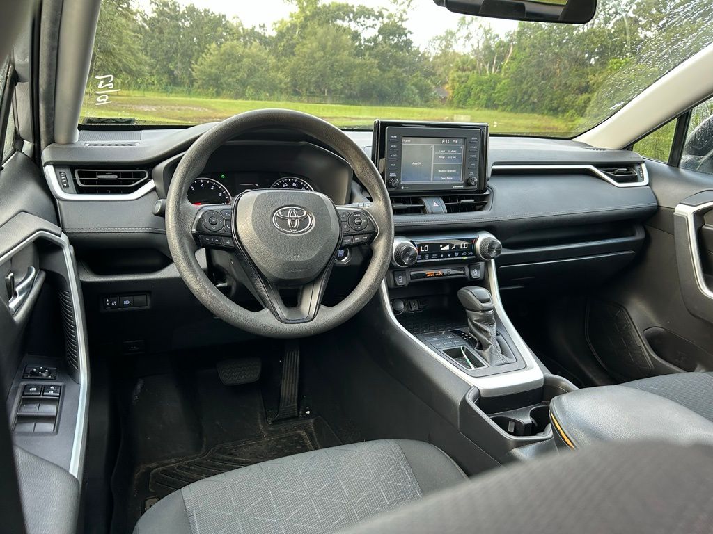 Thumbnail: 2021 Toyota RAV4 - 12