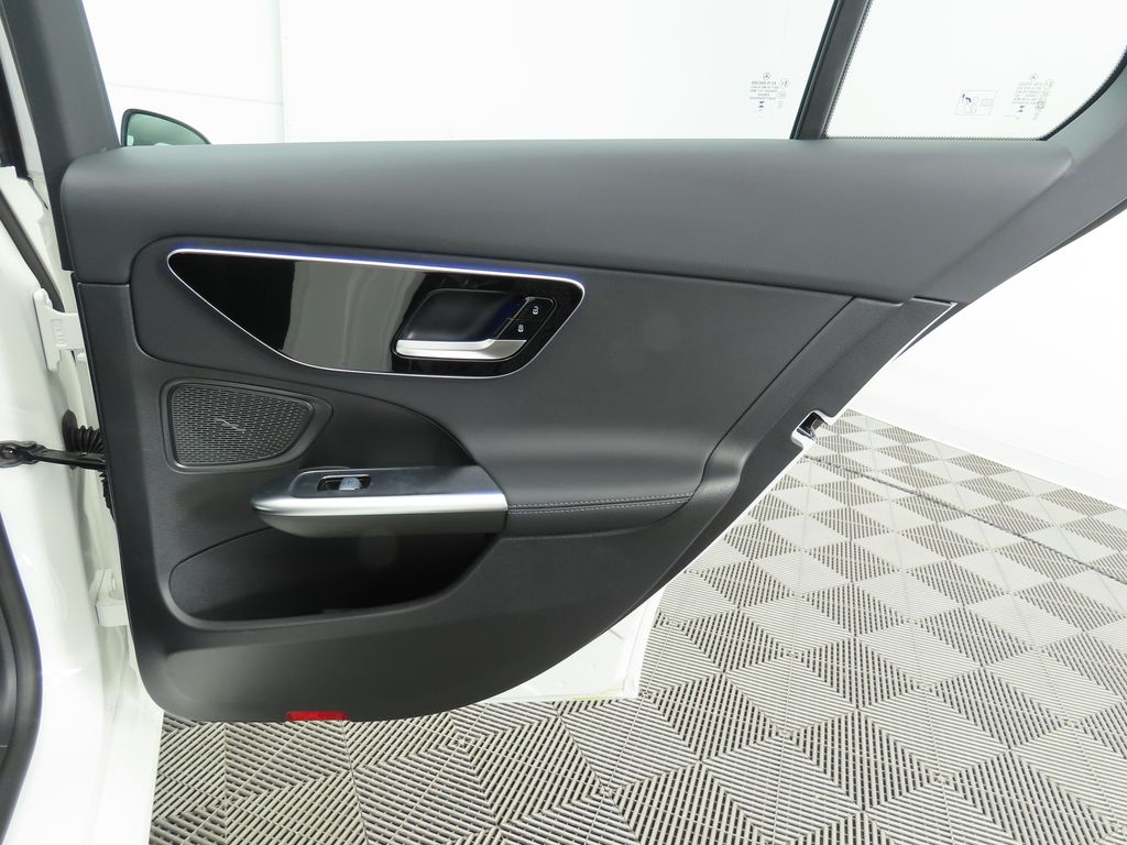 Thumbnail: 2025 Mercedes-Benz C-Class - 27