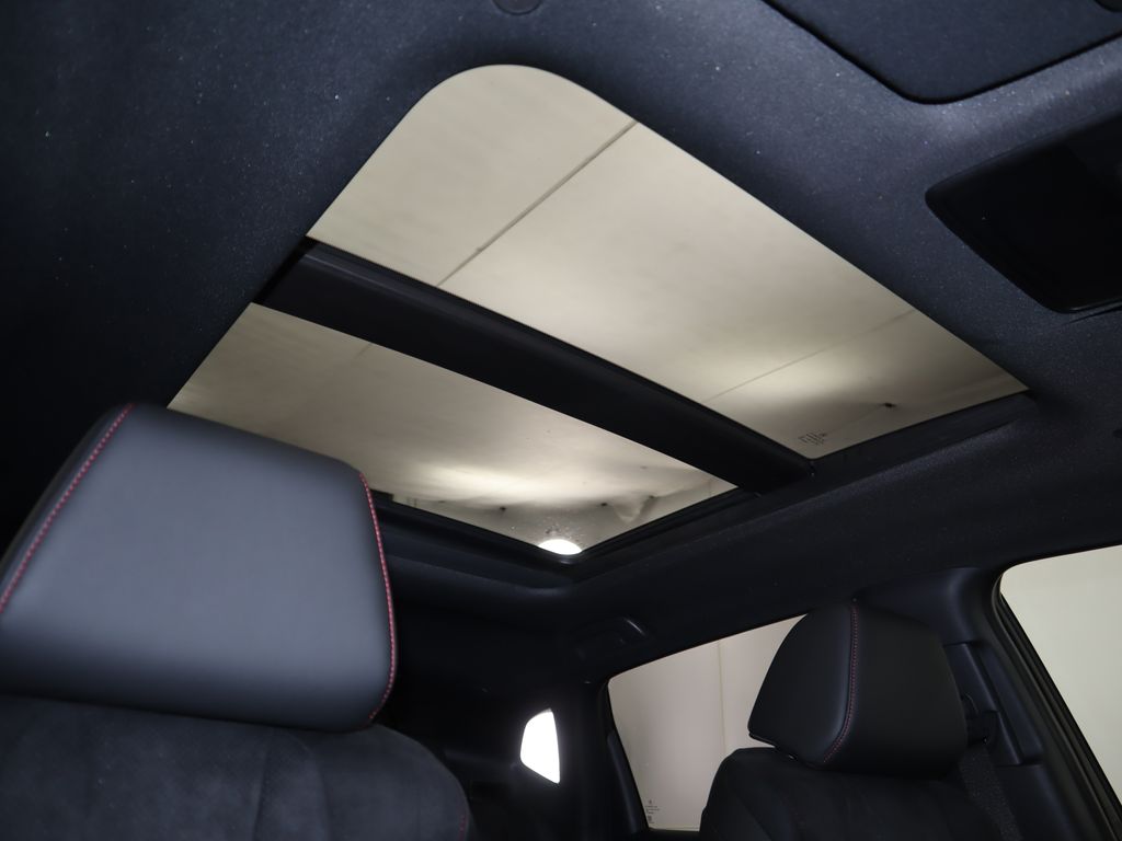 Thumbnail: 2025 Acura ADX - 19