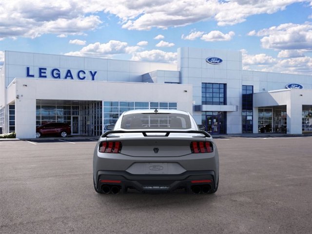 2026 Ford Mustang Dark Horse - 4