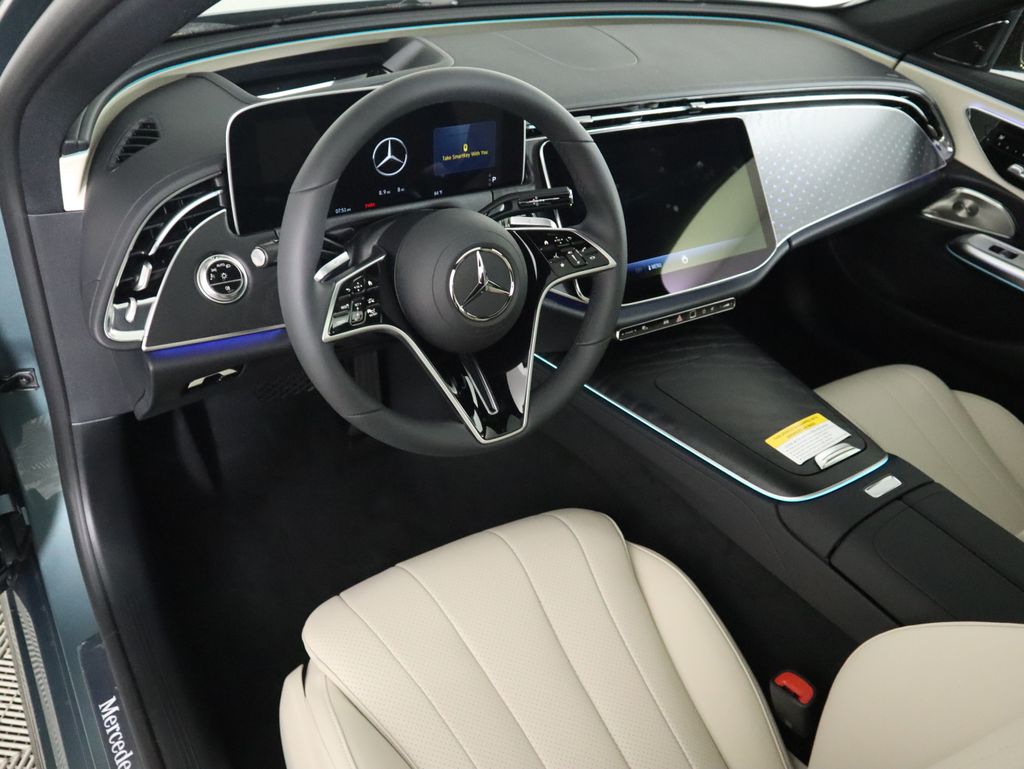 Thumbnail: 2025 Mercedes-Benz E-Class - 10